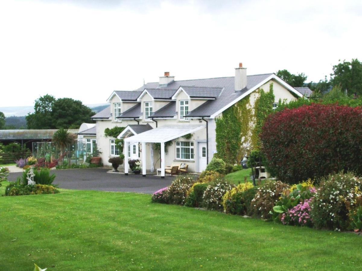 Wonderful Setting Farmhouse Apartment วิคโลว์ ภายนอก รูปภาพ